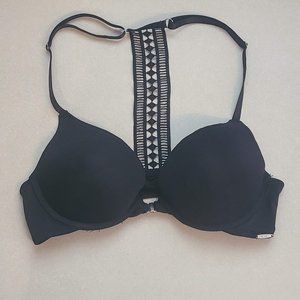 NWOT Black Bra XOXO 34C